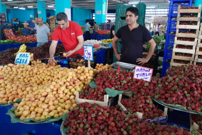 Pazaryeri güne durgun başladı