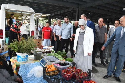 Altınova'ya Kapalı Pazar Yeri