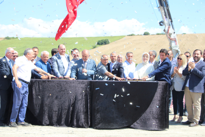 Yalova Makine OSB’de çarklar hızla dönmeye devam ediyor