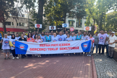 Yalova Sağlık Ve Sosyal Hizmet Çalışanları Sendikası Greve Gitti