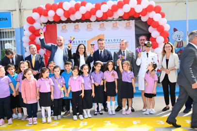 Yalova'da İlköğretim Haftası kutlama programı ile 2023-2024 eğitim öğretim sezonu açıldı