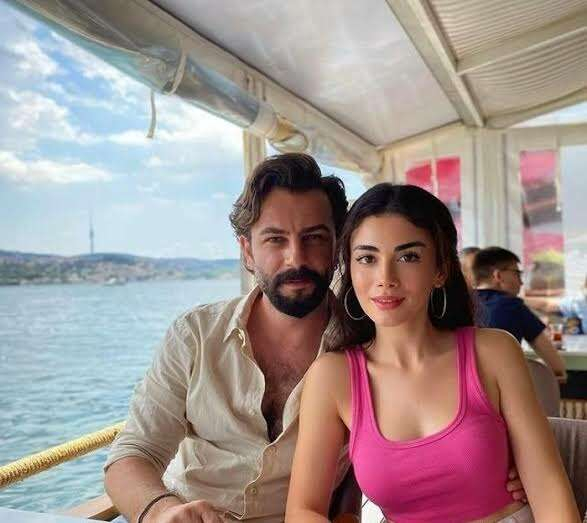 Özge Yağız Burak Berkay Akgül Gökberk Demirci 1