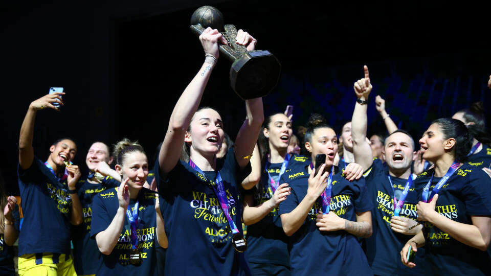 Fenerbahçe Kadınlar basketbol takımı  Avrupa Şampiyonu Yalova HAYAT