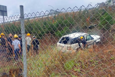 Yalova’da kontrolden çıkan araç köprüden uçtu