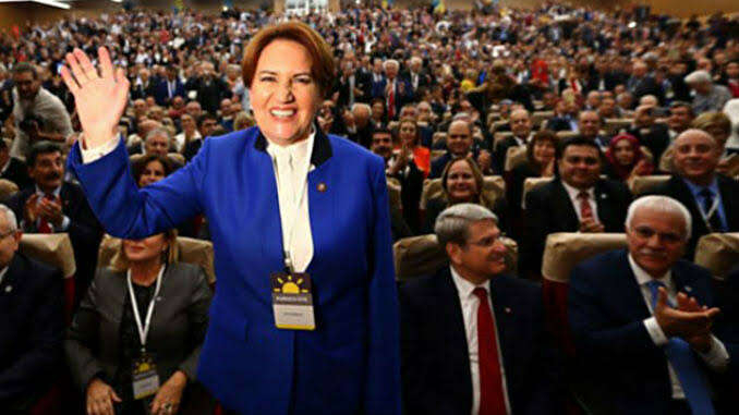 meral Akşener belediye başkan adaylarını açıklıyor