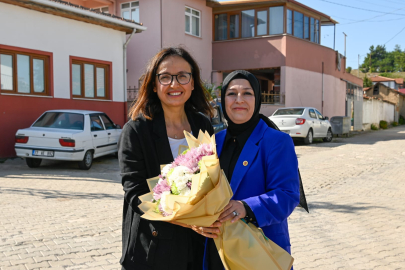 Vali Kaya Geyikdere Köyünde vatandaş ile bir araya geldi