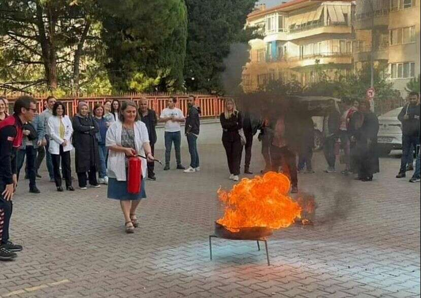 Yalova Diş Hastanesi'nde yangın tatbikatı yapıldı