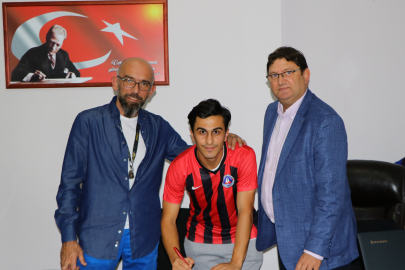 Çiftlikköy Beledyespor'dan  önemli transfer hamlesi! Çiftlikköy Beledyespor'dan 4 yeni transfer...