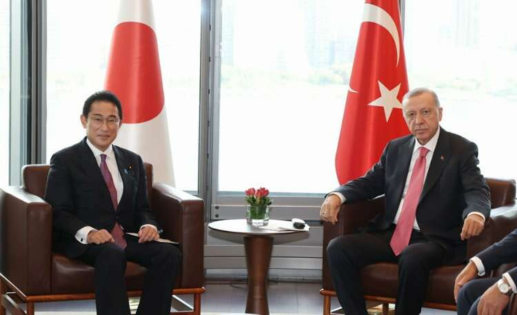 japonya türkiye'ye dost ülke