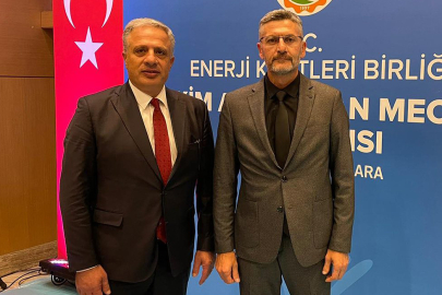 Yalova Termal Belediye Başkanı Acar, Enerji Kentleri Birliği Toplantısına katıldı