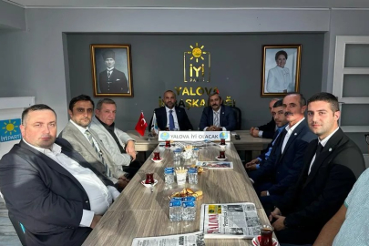 Yalova AK Parti İl Başkanlığı İYİ Parti Yalova İl Başkanlığı’nı ziyaret etti