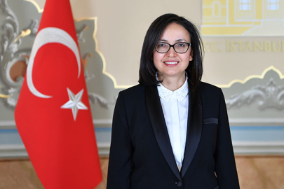 Yalova Valisi Dr. Hülya Kaya : “Cumhuriyetin 100. yılının heyecanını yaşıyoruz”