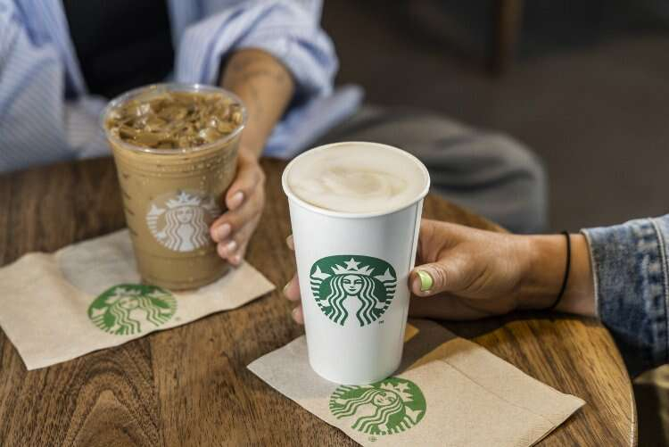 starbucks israil'e destek veriyor mu