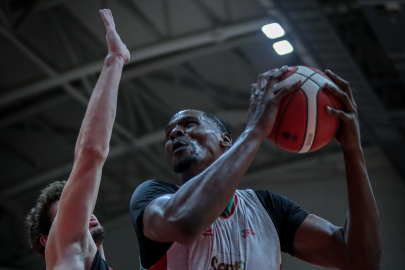 Semt 77 Yalovaspor kendi evinde galip