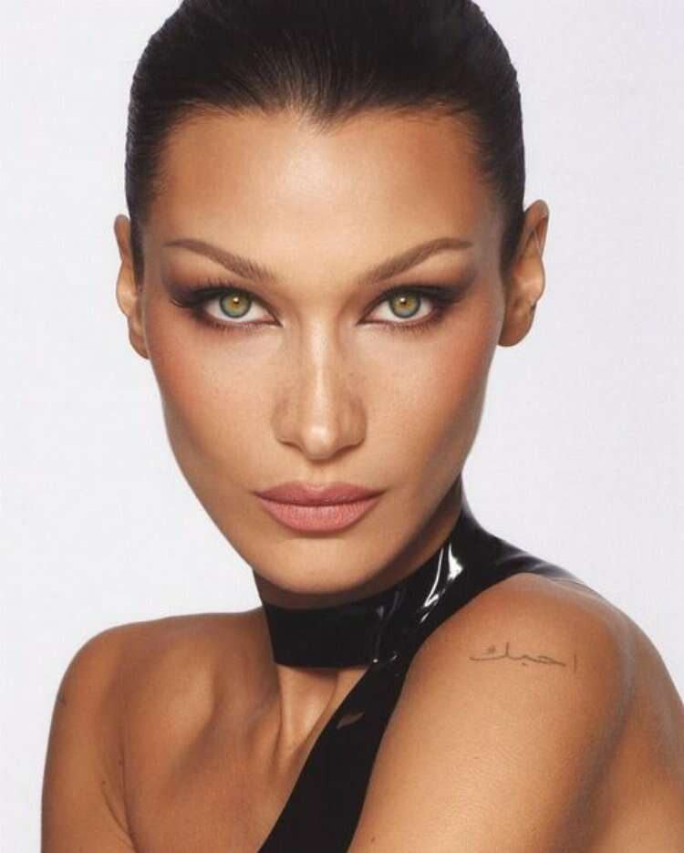 bella hadid yakın plan