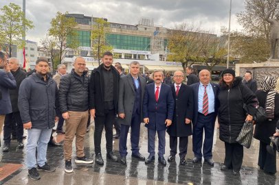 İYİ Parti Yalova 'Öğretmenler Günü' kutlamalarına katıldı