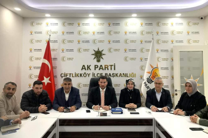 Yalova AK Parti Çiftlikköy İlçe Teşkilatı Yönetim Kurulu Toplantısını Gerçekleştirdi