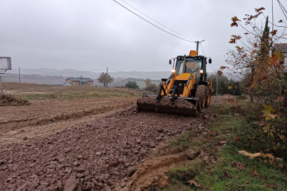 Yalova Kadıköy’de Yol Düzenlemeleri Hız Kesmeden Devam Ediyor