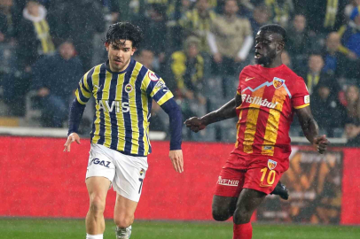 Kayserispor-Fenerbahçe maçı saat kaçta?- Kayserispor-Fenerbahçe maçı hangi kanalda?- Kayserispor-Fenerbahçe maçı şifresiz mi?- Kayserispor-Fenerbahçe maçı muhtemel 11’leri belli mi?