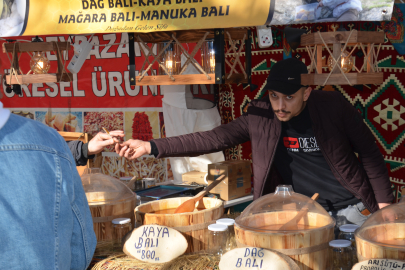 Yalova'da Kahramanmaraş-Hatay-Gaziantep Yöresel Ürünler Festivali başladı