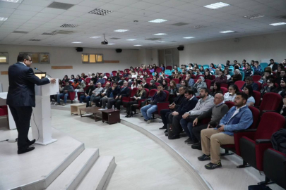 Yalova Üniversitesi öğrencilerine Para Politikaları Konferansı verildi