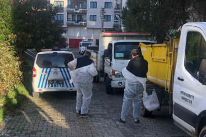 Yalova’da kötü koku panik yaşattı; çöp evden 2 ton katı atık çıktı