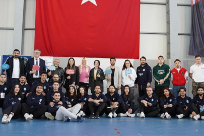 Y.Ü Spor Bilimleri Fakültesi Yeni Yıla Merhaba etkinliği gerçekleştirdi