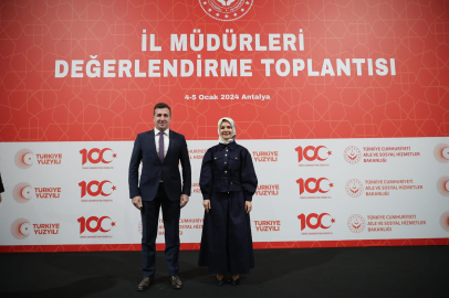 Yalova Aile ve Sosyal Hizmetler İl Müdürü Laçin, İl Müdürleri Değerlendirme Toplantısına katıldı