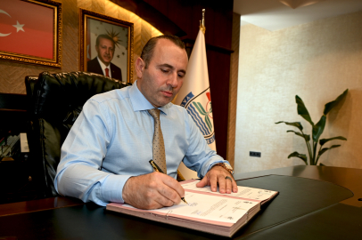 Yalova Belediye Başkanı Mustafa Tutuk: “Kamusal bir görevi yerine getirmektedirler”
