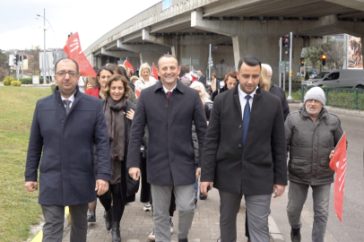 Çiftlikköy Belediye Başkan Adayı Adil Yele Yalova Çiftlikköy Pazaryeri’nde esnafları ziyaret etti