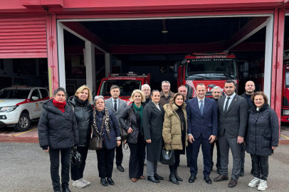 CHP Çiftlikköy Belediye Başkan Adayı Adil Yele belediye personelleriyle bir araya geldi