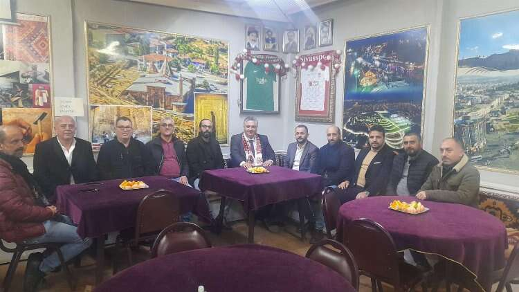 Yalova CHP Belediye Başkan Adayı Gürel Sivaslılar ile buluştu