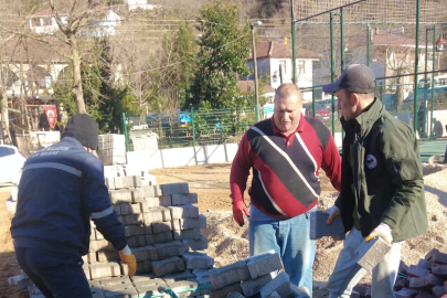 Çınarcık Teşvikiye çocuk parklarına bakım ve onarım yapıldı