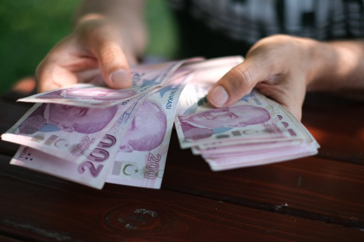 Merkez Bankası faiz oranlarını artırdı ve mevduat faizleri zirveyi gördü! İşte 100 bin liranın 32 günlük banka getirisi 1