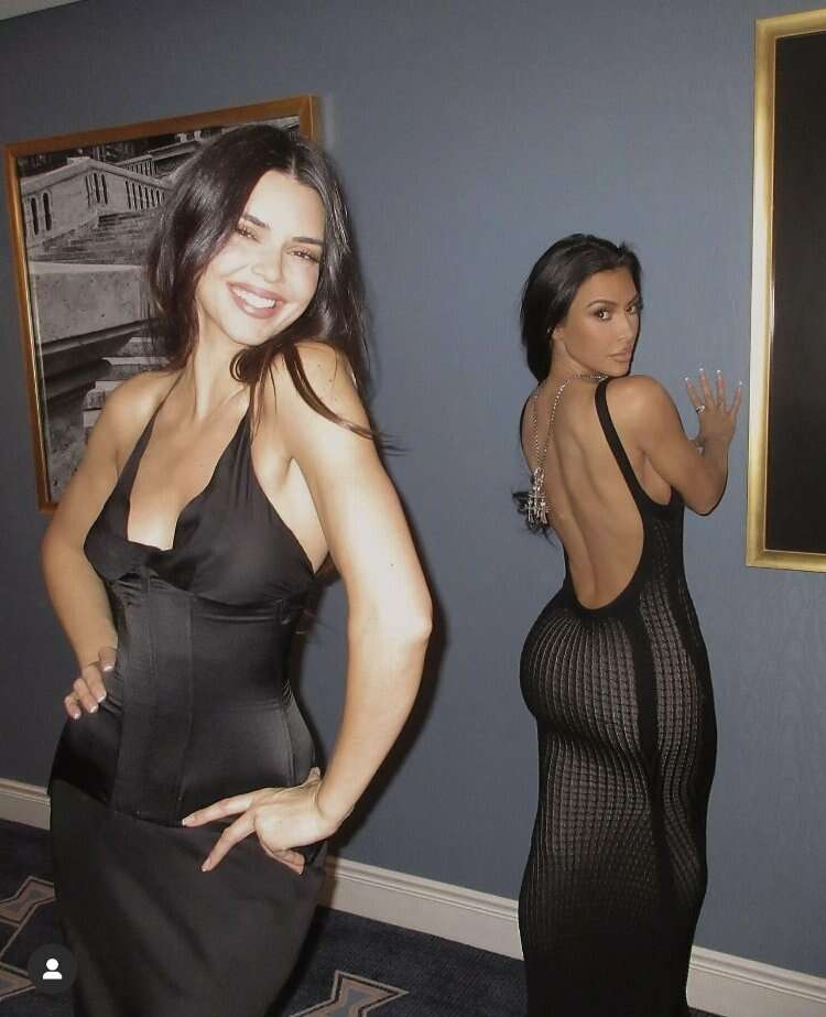 Kim kardashian kendall jenner