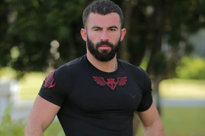 Survivor Turabi’den Acun Ilıcalı’ya gönderme: Özlediysen ara!