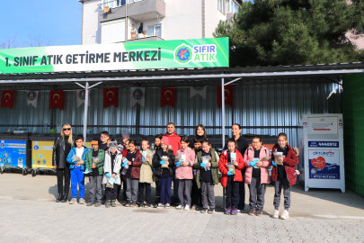 Yalova Sugörenli çocuklar Çiftlikköy’de kompostu öğrendi