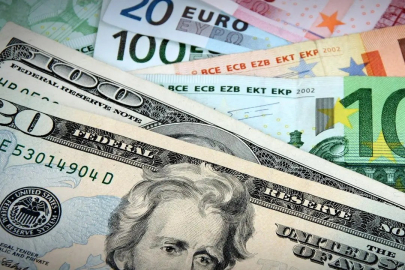 Döviz kuru zirveye tırmanıyor! İşte Dolar ve Euro’da son durum