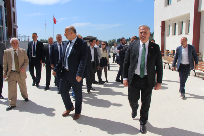 H. Sinan Acar mazbatasını aldı! Acar,  “Bize güvenenlere layık olacağız”