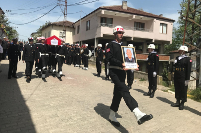 Emekli Astsubay Ünal Özkan, resmi törenle ebediyete uğurlandı