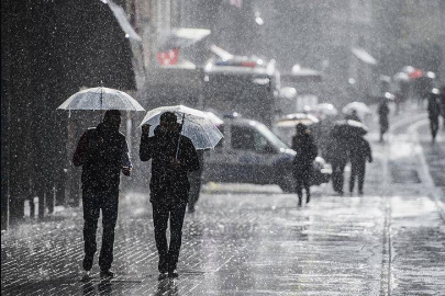 Meteoroloji uyardı Yalova dahil yeniden geliyor: O saatlere dikkat