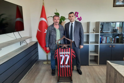 Kadıköy Spor Kulübü yöneticileri Başkan Tavşan ile bir araya geldi