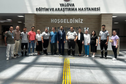 Başhekim Ergenç, hastane personeliyle bayramlaştı