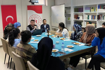 Müftülükten KYK öğrencilerine "Aile Okulu" atölye çalışması