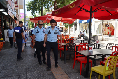 Yalova’da Zabıta, yürüyüş yolları ve kaldırımları denetliyor