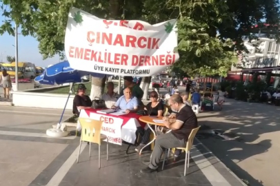 Çınarcık Emekliler Derneği hızla büyüyor