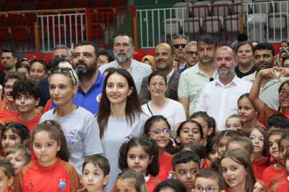 Yalova Belediyespor Yaz Spor Okulları eğitimlerine başladı