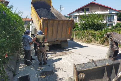 Yalova Kadıköy’de yollarda yenileme çalışmaları devam ediyor