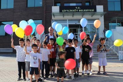 Başkan Yele sünnet çocuklarını balonlarla uğurladı