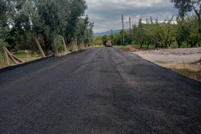 Yalova’da köylerdeki yol çalışmaları hız kesmeden devam ediyor